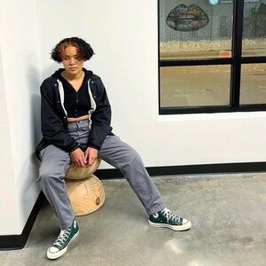 H&M Gray Elastic Waistband Pants